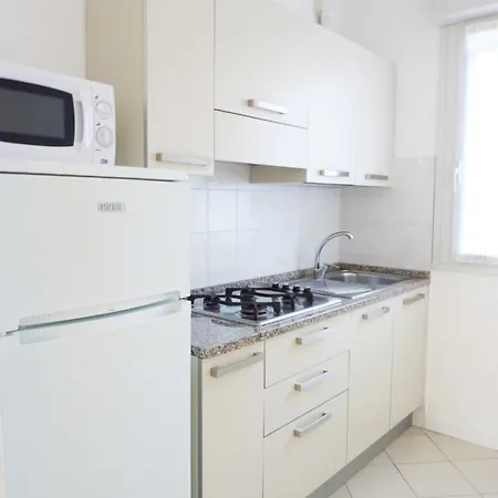 Pellicano - *